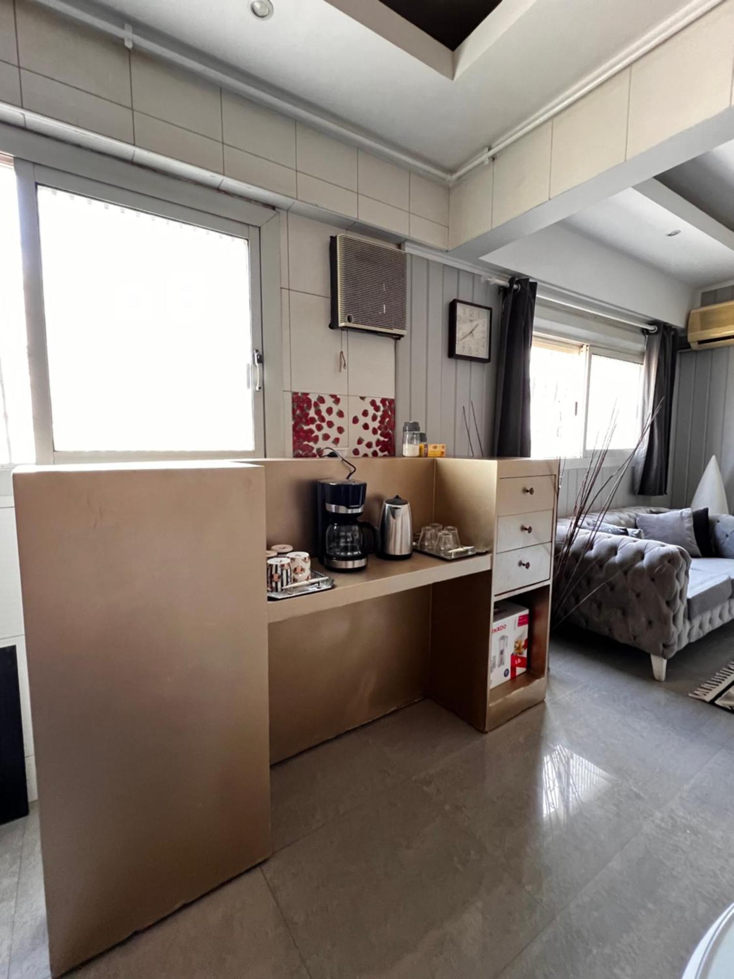 Apartment Luxury Close To Shopping Malls *
